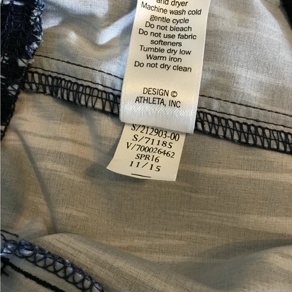 Athleta‎ Ikat Reflection Aspire Ankle Pant